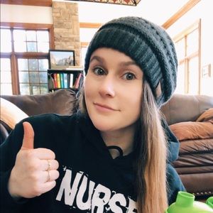 Meet your Posher, Emily